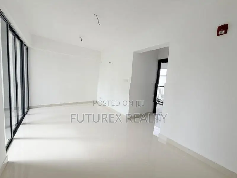 BRAND NEW 3 BR VIYATHPURA APARTMENT FOR RENT IN THALAWATHUGODA