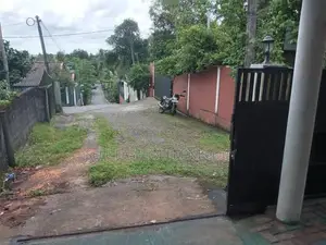 House For Sale Kaduwela Bomiriya