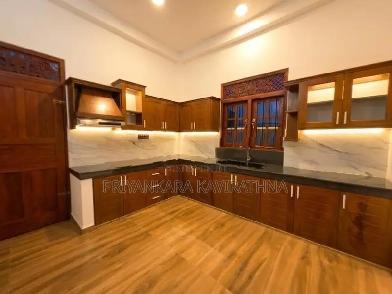 Facing Paddy Field / Luxury House For Sale in Kasbawa