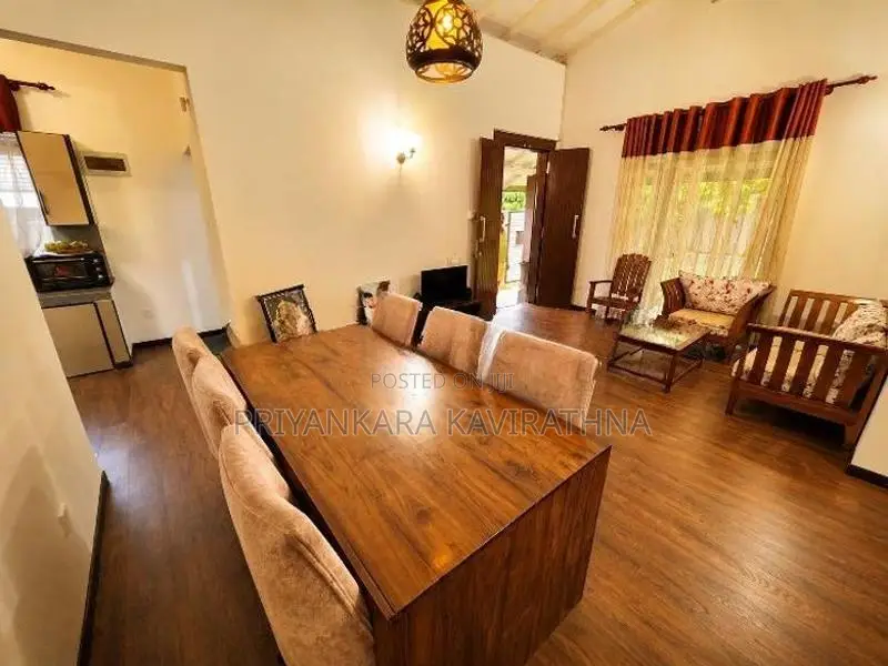 පොල්ගස්ඕවිට පිහිටි අංගසම්පූර්ණ තනි මහල් නිවස විකිනීමට