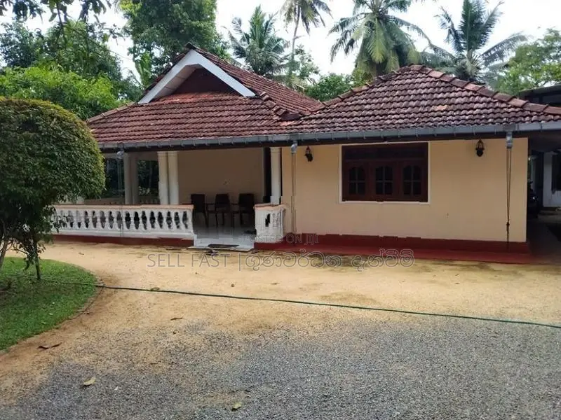 Furnished House for sale in Seeduwa