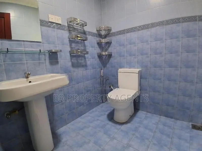 Apartment for Sale in Colombo 15