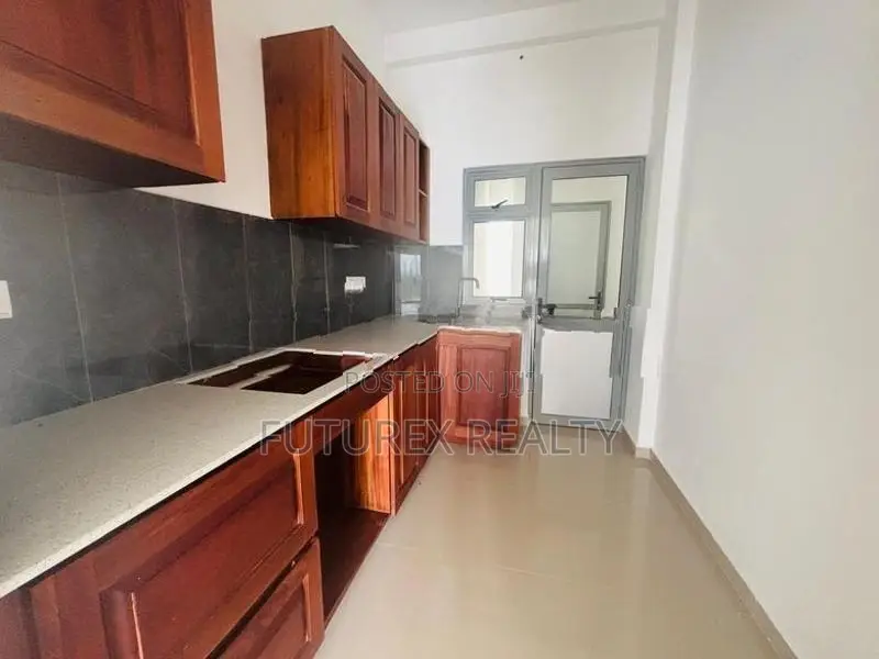 PADDY VIEW 3 BR CANTEBURY GARDEN APARTMENT FOR SALE IN PILIYANDALA