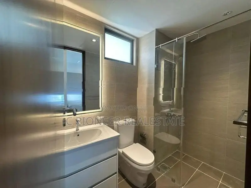 Apartment for Rent in Tri-zen Residence Colombo 02 - 03 Bed -600K