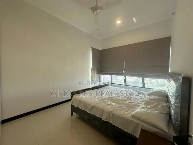Apartment for Rent in Tri-zen Residence Colombo 02 - 03 Bed -600K