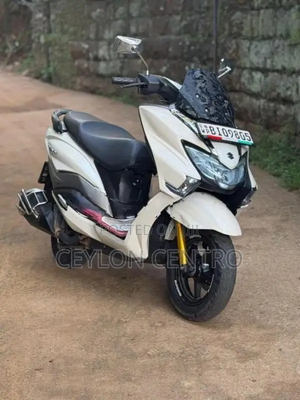 Suzuki Burgman 125 2019