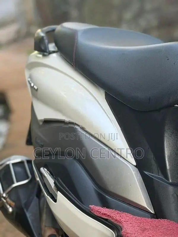 Suzuki Burgman 125 2019