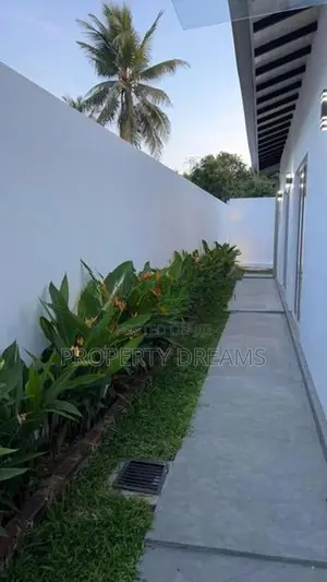 🏡 Elegant Family Home for Sale in a Prime Location