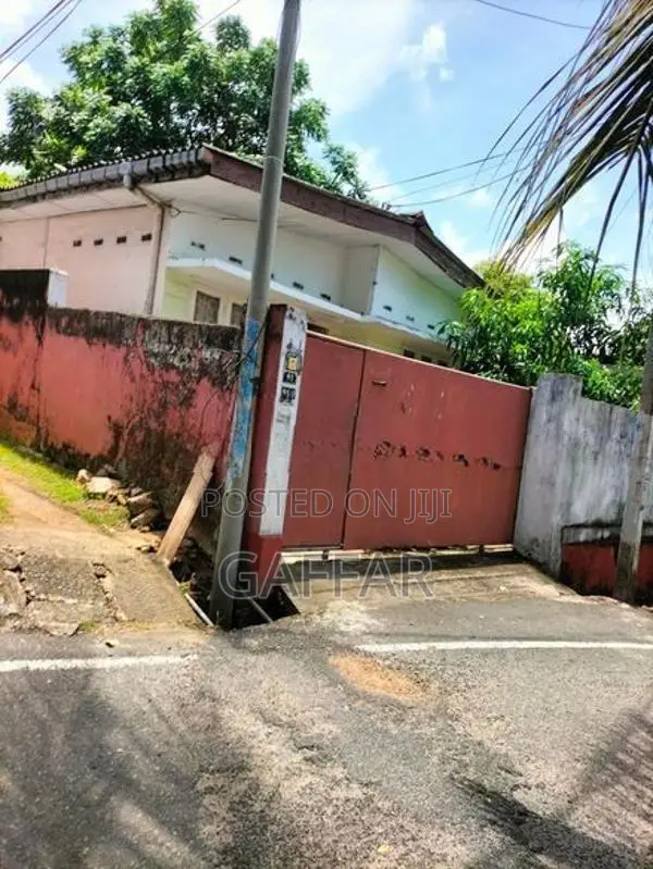 Land with old house