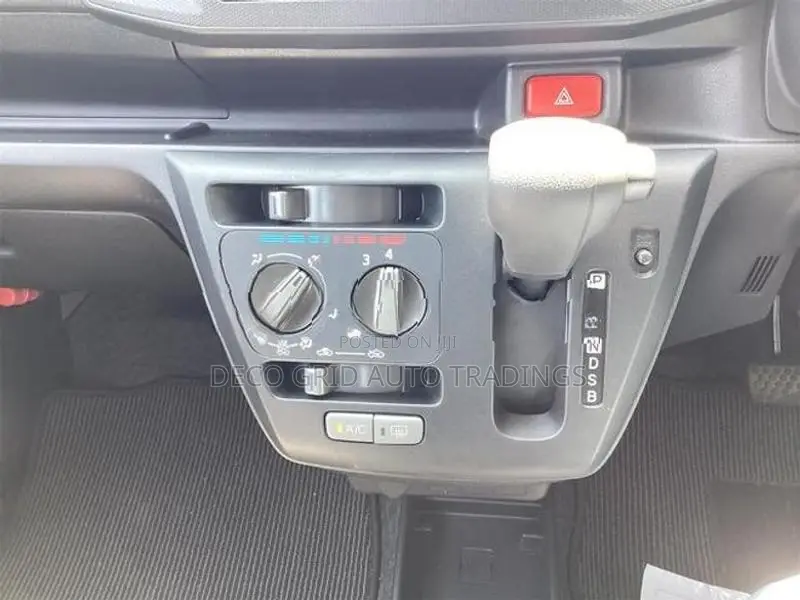 Daihatsu Mira L Grade 2025
