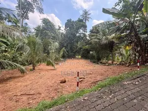 Land For Sale In Kadawatha