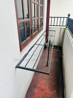 Fully Furnished Room With Attached Bathroom Rent For A Female - Malabe
