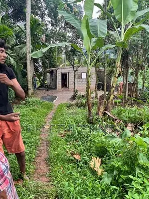 Half-Acre Land For Sale Near Galahitiyawa Central College Ganemulla