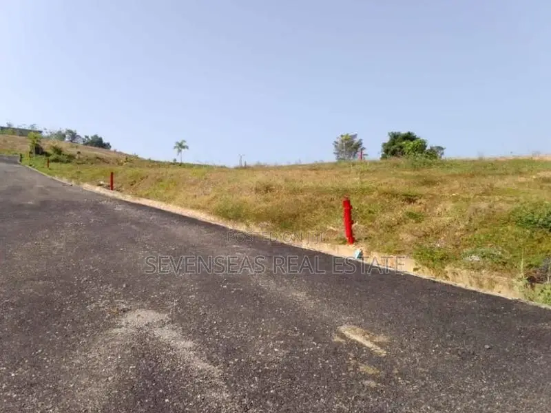 Best land in avissawella