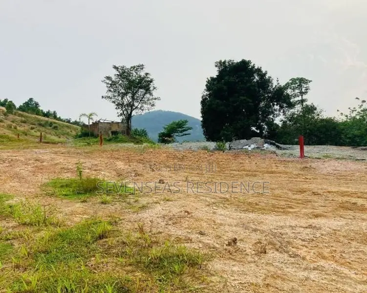 Valuable land for sale in Avissavella Town