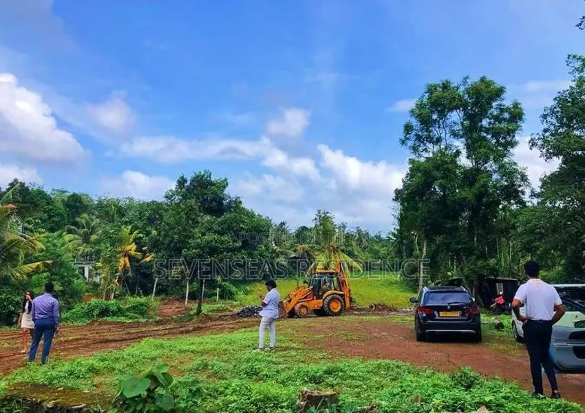 Prime plots of land for sale near homagama Town