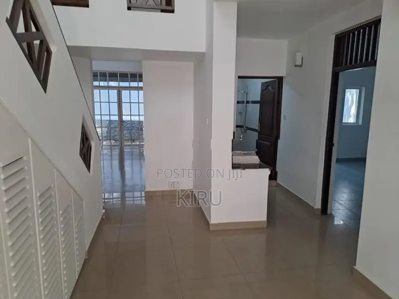 House for Sale - Colombo 13