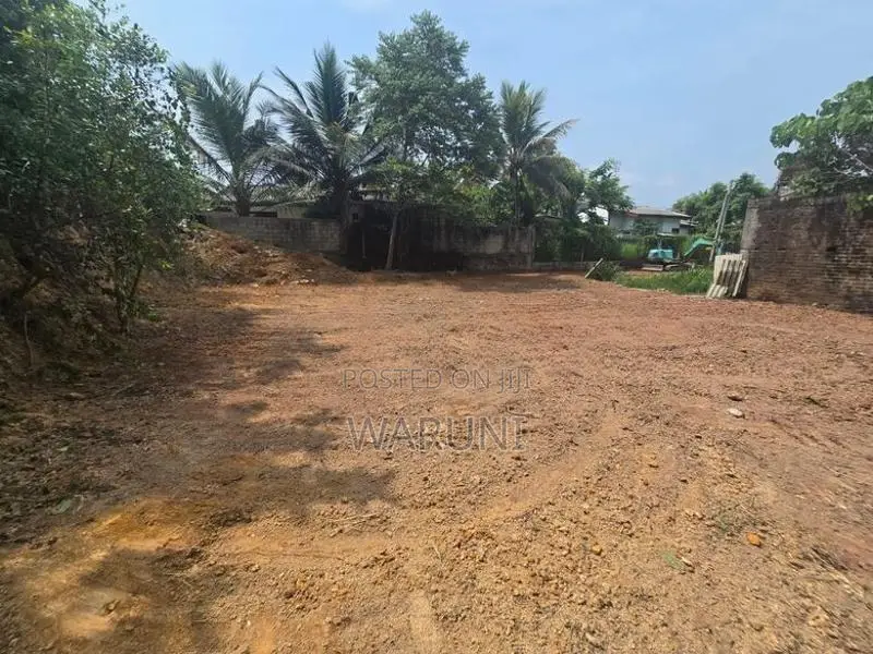 Land for Sale in Ja Ela Town