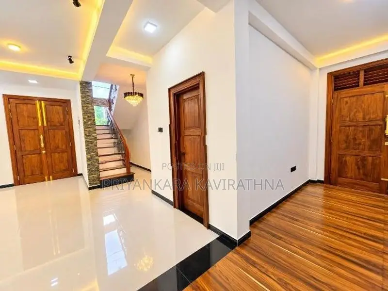 House For Sale in Kahatuduwa