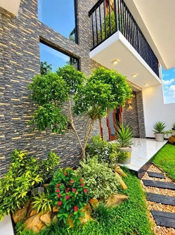 House For Sale in Kahatuduwa