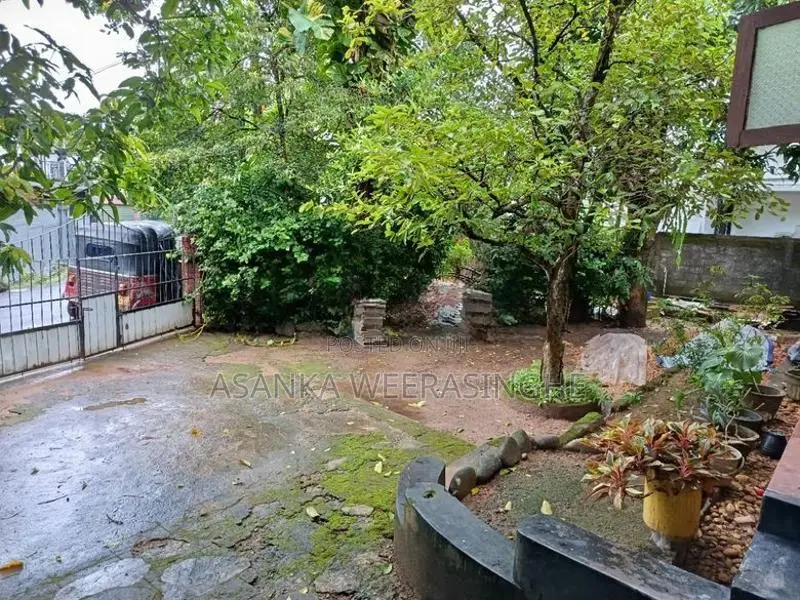 Land with House for Sale in Gothatuwa New Town