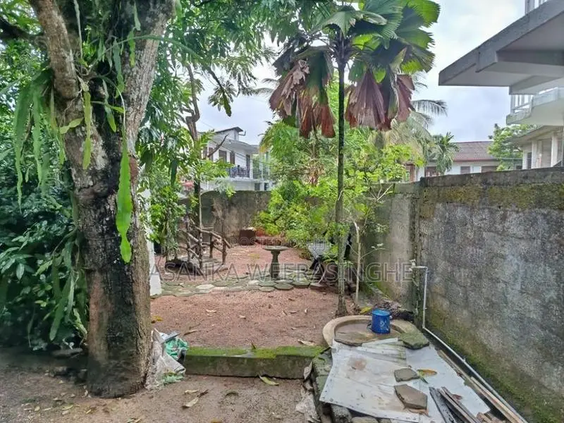 Land with House for Sale in Gothatuwa New Town
