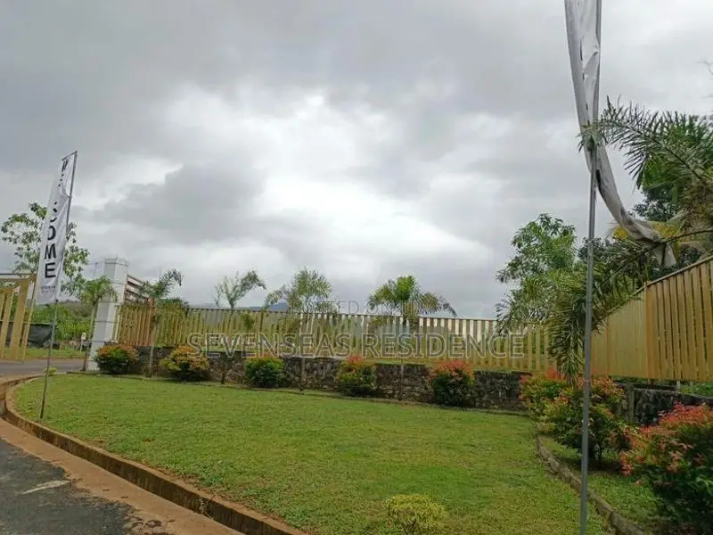 ඇහැලියගොඩින් පදිංචියට හොදම ඉඩමක්