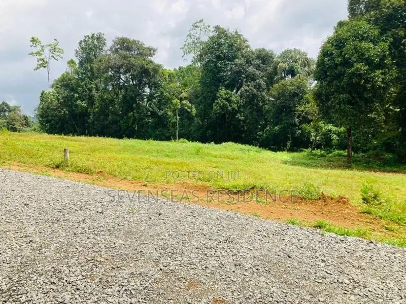Land for Sale in Eheliyagoda Town