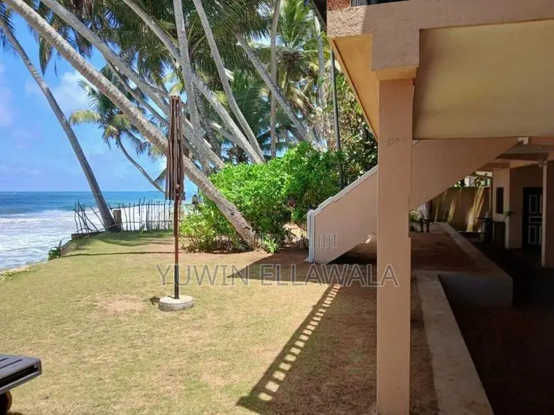 Beachfront Villa For Sale Induruwa In Bentota