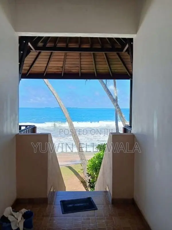 Beachfront Villa For Sale Induruwa In Bentota