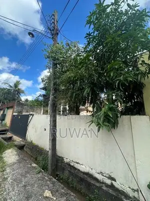 Land For Sale In Pelawatta Battaramulla