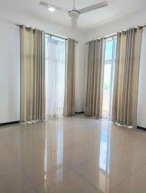 Luxury 3 Bedrooms Apartment for Sale in Mount Lavinia
