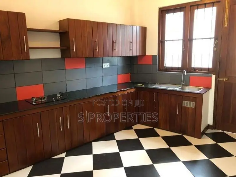 Modern house for sale in Dehiwela