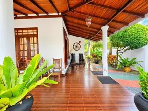 පර්චස් 16.8 ක අලංකාර නිවස ඉක්මනින් විකිනීමට - මත්තෙගොඩ