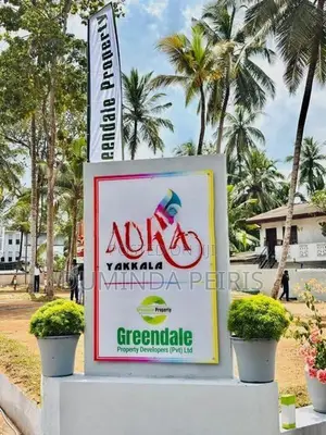 යක්කල නගරයෙන් සුපිරිම බිම් කොටස් කිහිපයක්