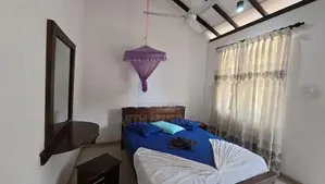 Kataragama Rooms/ Romna Rest.