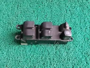 Nissan Sunny FB14 Door Master Switch