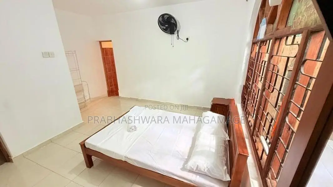 Spacious 2 Storey House for Rent – Polgolla, Kandy