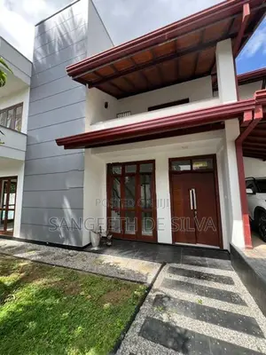 House for Sale Athurugiriya