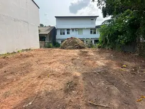 14 Perch Land for sale in Lake terrace Athurugiriya