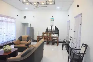 Nilaveli Holiday Bungalow