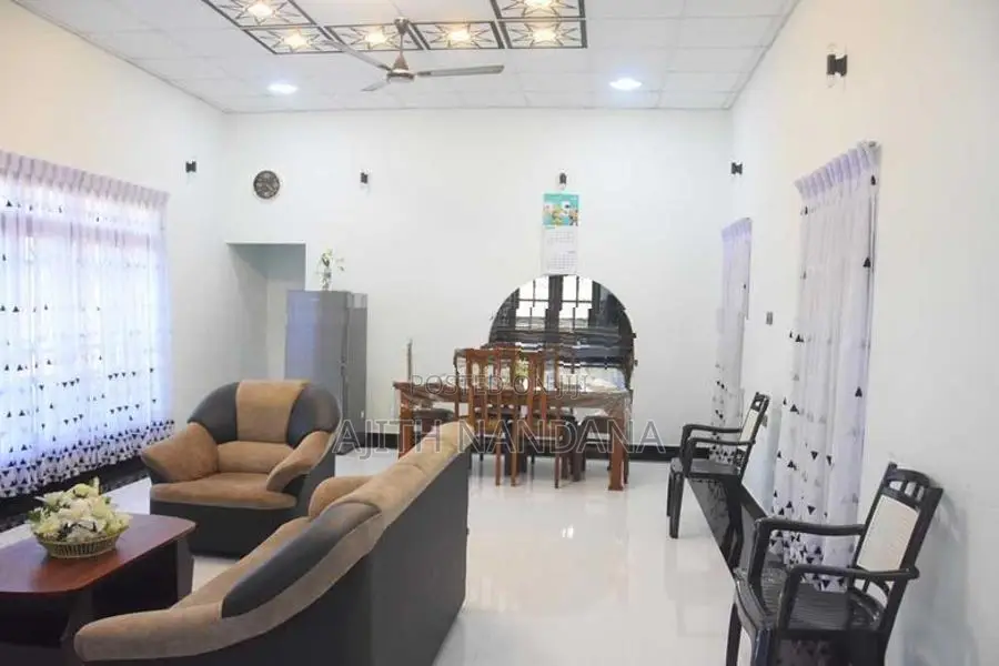 Nilaveli Holiday Bungalow