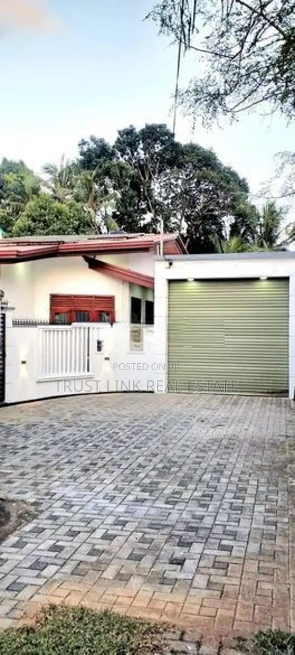 Single Story House for Sale in Ragama