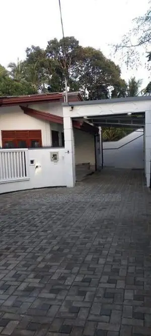Single Story House for Sale in Ragama