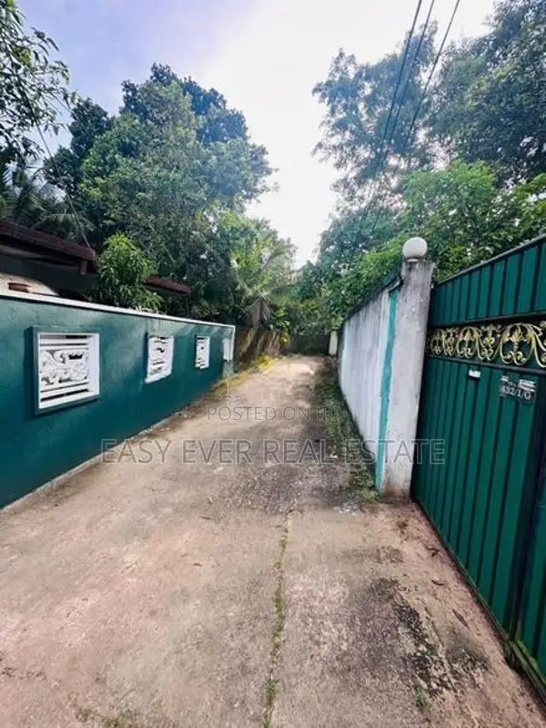 House for sale in Kadawatha