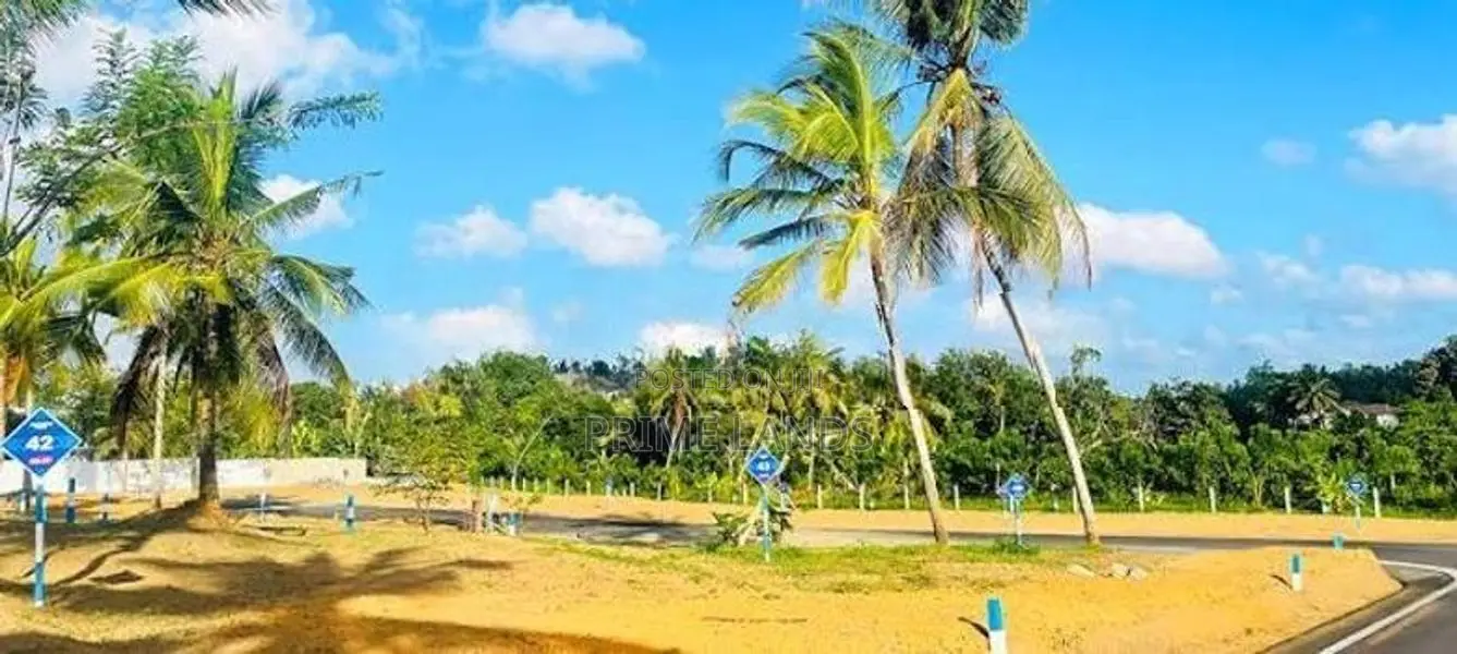 Land Plots Sale in Mattegoda Pogasovita Road