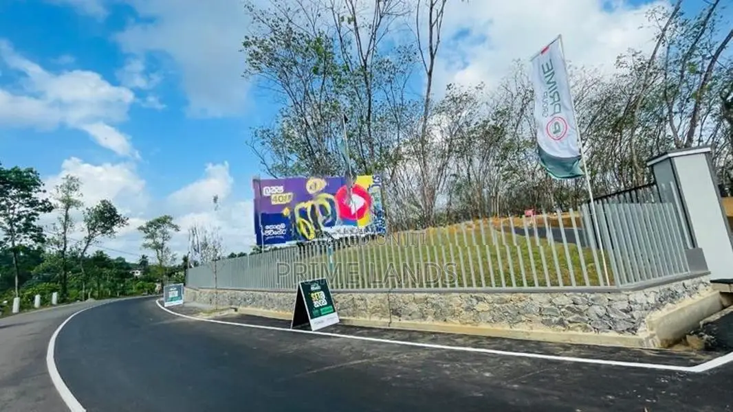 Land Plots Sale in Homagama Berukatiya