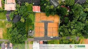 Land in Athurugiriya