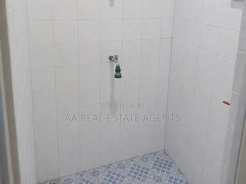 Flat House for Sale in Colombo 10