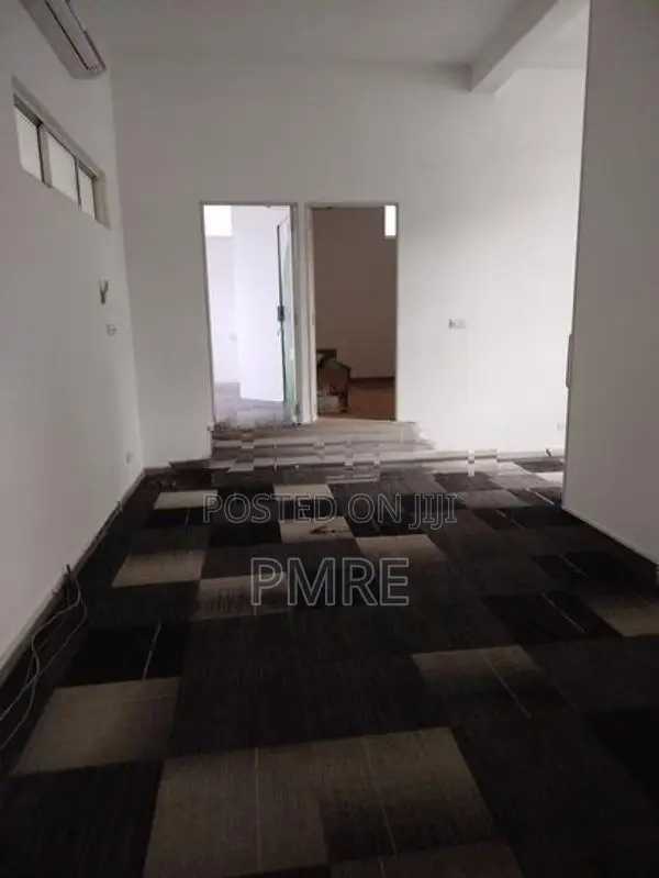 Commercial property for Rent in Colombo 07